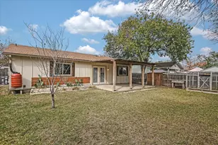 6109 Merriwood Dr, Austin, TX 78745 - Photo 16