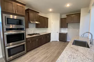 370 Bright Star Ln, Georgetown, TX 78628 - Photo 6