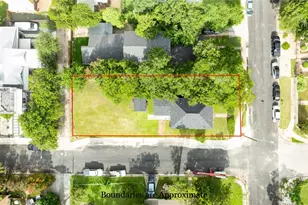 1909 E 14th St, Austin, TX 78702 - Photo 8