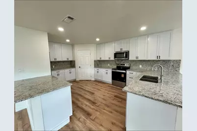 1127 Greenhill Drive, Canyon Lake, TX 78133 - Photo 6