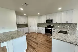 1127 Green Hill Dr, Canyon Lake, TX 78133 - Photo 6