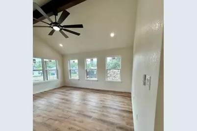 1127 Greenhill Drive, Canyon Lake, TX 78133 - Photo 4