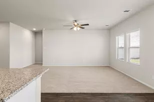 291 Chesterfield Dr, Kyle, TX 78640 - Photo 22