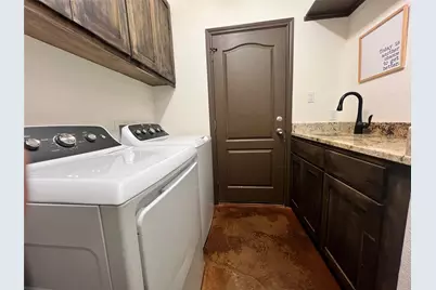 302 Deepwood Drive, Georgetown, TX 78628 - Photo 6