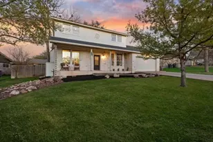 302 Deepwood Dr, Georgetown, TX 78628 - Photo 1