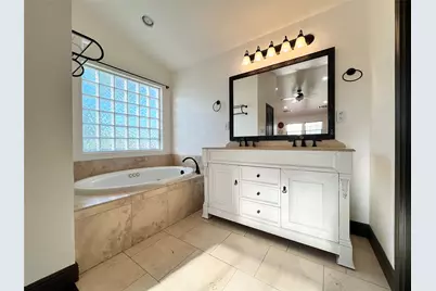 302 Deepwood Drive, Georgetown, TX 78628 - Photo 8