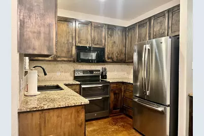 302 Deepwood Drive, Georgetown, TX 78628 - Photo 14