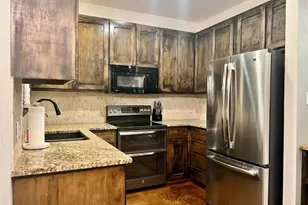 302 Deepwood Dr, Georgetown, TX 78628 - Photo 14