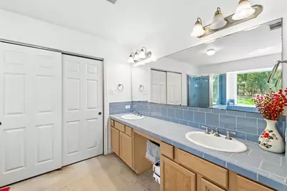 7709 Timber Hills Drive, Del Valle, TX 78617 - Photo 18