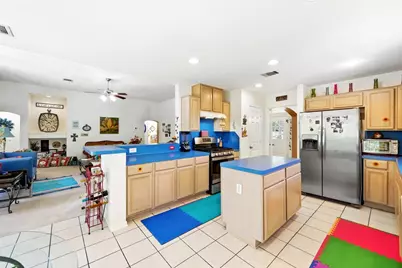 7709 Timber Hills Drive, Del Valle, TX 78617 - Photo 6