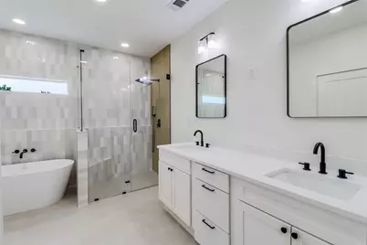 21415 Highland Lake Drive, Lago Vista, TX 78645 - Photo 12