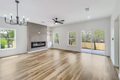 21415 Highland Lake Drive, Lago Vista, TX 78645 - Photo 8