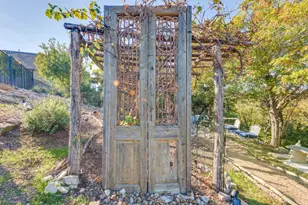 306 Tavish Trail, Austin, TX 78738 - Photo 10