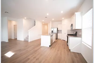 10705 Steinbeck Drive, Austin, TX 78747 - Photo 2