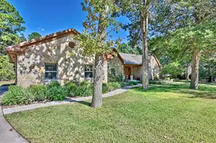 404 St Andrews Dr, New Ulm, TX 78950 - Photo 2