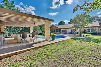 404 Saint Andrews Drive, New Ulm, TX 78950 - Photo 6