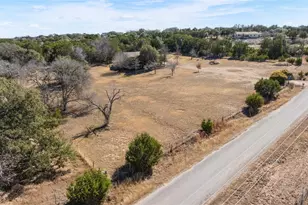 351 Co Rd 326, Bertram, TX 78605 - Photo 14