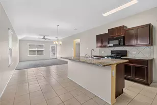 182 Tallow Trl, San Marcos, TX 78666 - Photo 8