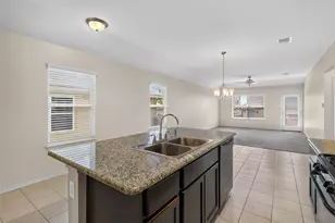 182 Tallow Trl, San Marcos, TX 78666 - Photo 14