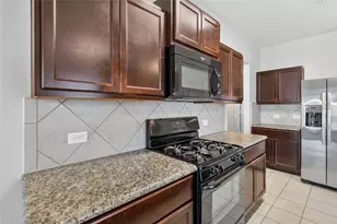 182 Tallow Trl, San Marcos, TX 78666 - Photo 10
