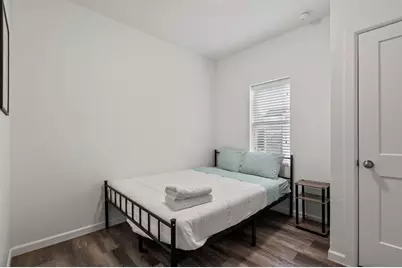 911 W 22 Street #401, Austin, TX 78705 - Photo 10