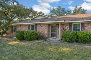 103 Spring Lake Dr, Waco, TX 76705 - Photo 2