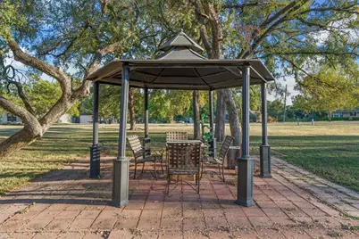 103 Spring Lake Drive, Waco, TX 76705 - Photo 30