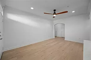 7701 Rialto Blvd, Austin, TX 78735 - Photo 14