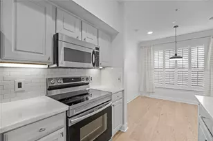 7701 Rialto Blvd, Austin, TX 78735 - Photo 10