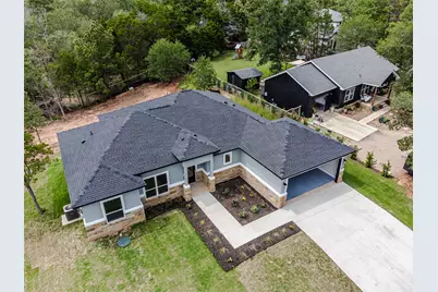 112 Heleakala Drive, Bastrop, TX 78602 - Photo 34