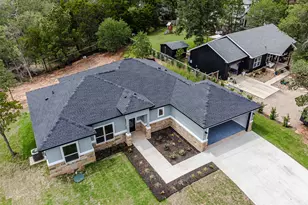 112 Heleakala Dr, Bastrop, TX 78602 - Photo 34
