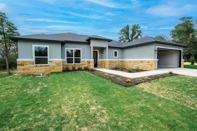 112 Heleakala Drive, Bastrop, TX 78602 - Photo 36