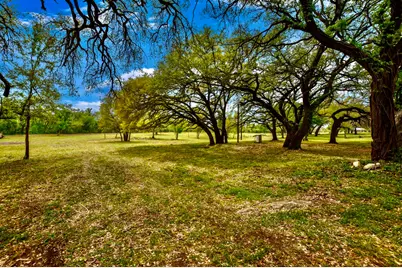 7908 Cr 404, Spicewood, TX 78669 - Photo 18