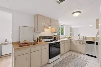 8211 Gallatin Drive, Austin, TX 78736 - Photo 16