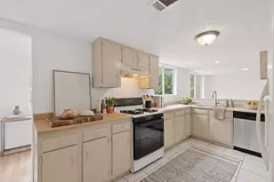 8211 Gallatin Dr, Austin, TX 78736 - Photo 16