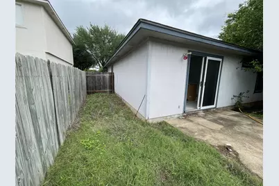 110 Brentwood Drive, Leander, TX 78641 - Photo 18