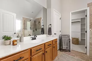 10025 Janet Loop, Dripping Springs, TX 78620 - Photo 10
