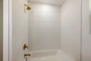 106 Heron, Highland Haven, TX 78654 - Photo 8