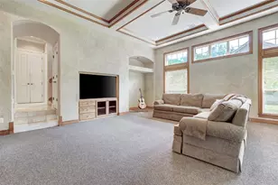 25 Meadows End Dr, Georgetown, TX 78628 - Photo 14