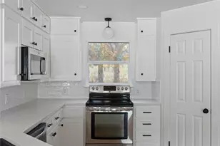 2300 River Rd, Wimberley, TX 78676 - Photo 20