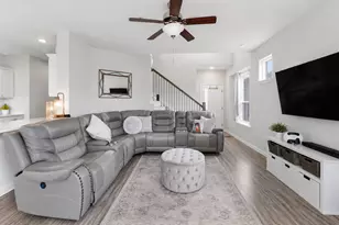 10005 Dalliance Ln, Manor, TX 78653 - Photo 6