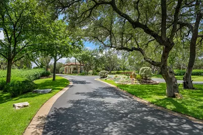 906 Moonlight Bay Drive, Spicewood, TX 78669 - Photo 2