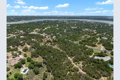 906 Moonlight Bay Drive, Spicewood, TX 78669 - Photo 18