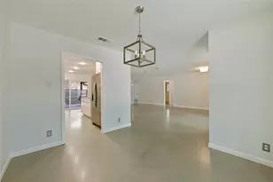 2500 Candlewood Ct, Austin, TX 78741 - Photo 6