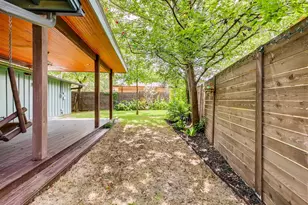 2500 Candlewood Ct, Austin, TX 78741 - Photo 26