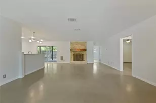 2500 Candlewood Ct, Austin, TX 78741 - Photo 4
