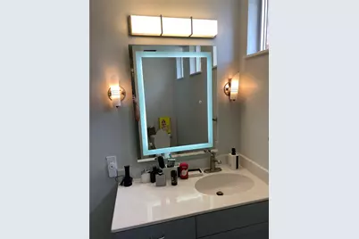711 W 26th Street #400, Austin, TX 78705 - Photo 12