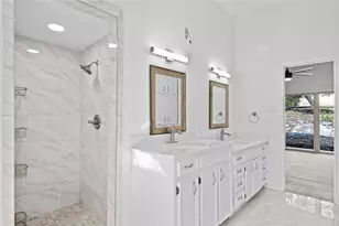 3 Heritage Oaks Dr, Austin, TX 78737 - Photo 28