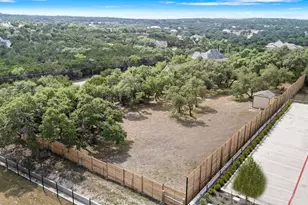3 Heritage Oaks Dr, Austin, TX 78737 - Photo 36