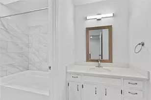 3 Heritage Oaks Dr, Austin, TX 78737 - Photo 30